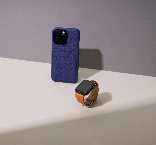 【ヨーロッパ最高級レザーを使用】スマートフォンケースや財布◆