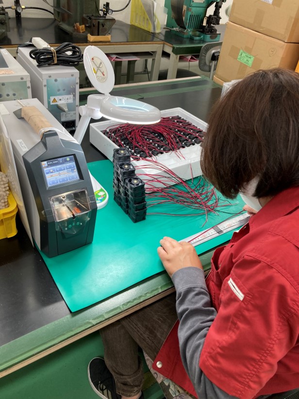 【摂津市×1400円】時短OK！座りって作業！環境◎作業デビュー♪