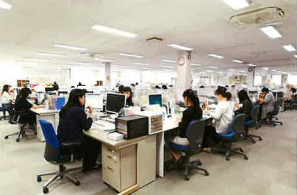 ネイル・髪型自由☆自分らしく♪人気の商社での事務＠安曇野