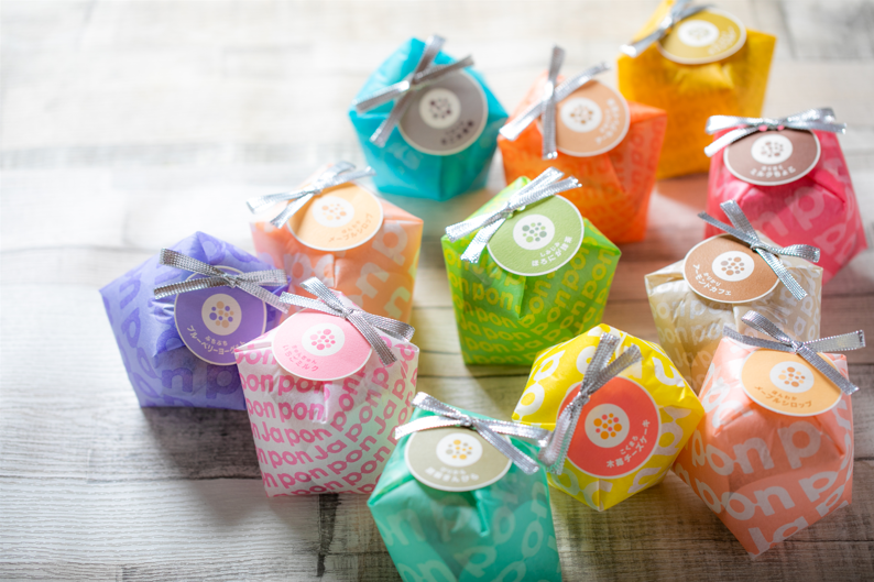 【紹介予定派遣】ルクアイーレ☆かわいいお菓子の接客販売！