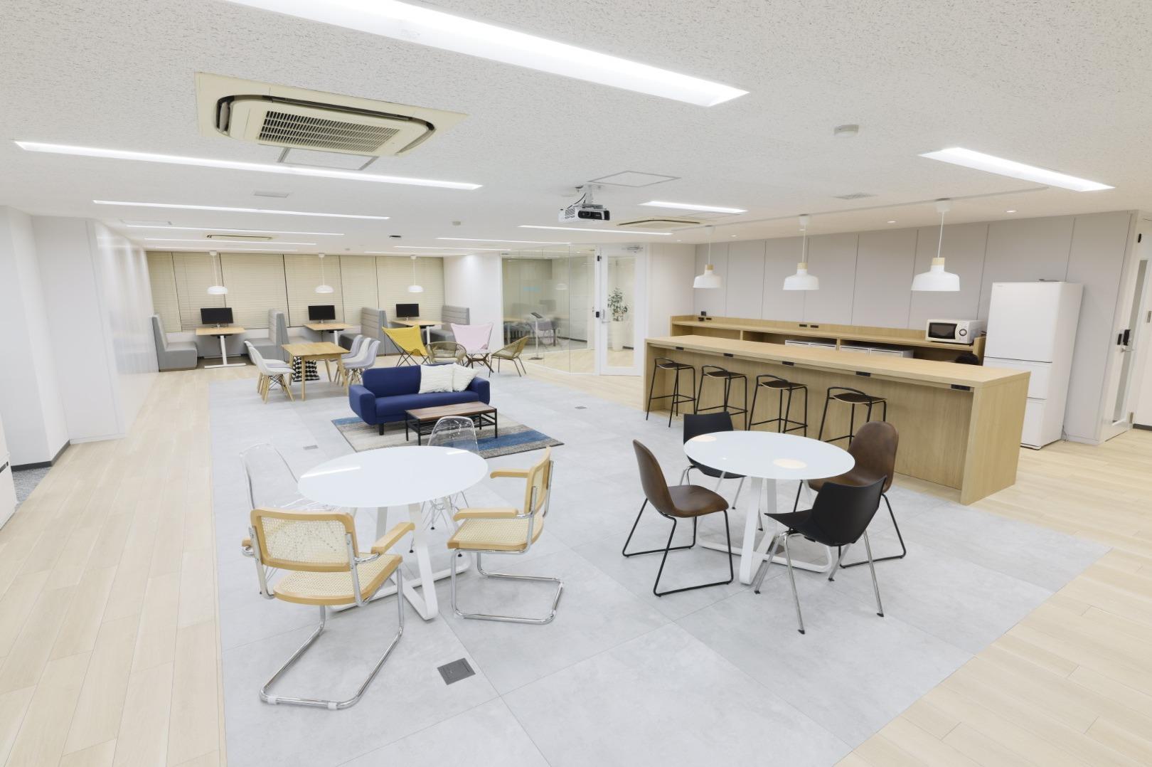 1月《高時給1,950円》在宅あり♪セールスサポートをお任せ☆