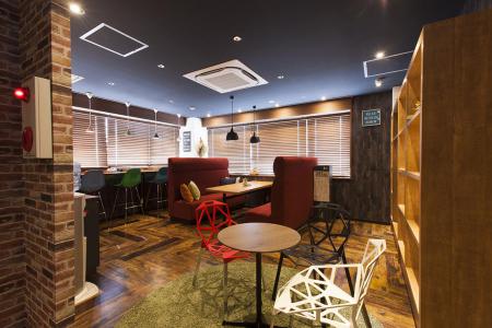 ＜未経験OK＞人気☆人と接する仕事＊9時17時＆残業なし＠車OK