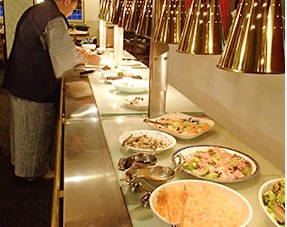 【白馬村】スキー場リフト券付き！住み込み可◎ホテルの調理補助