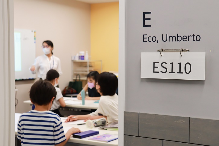 【2月開始】未経験OK☆駅チカ♪英会話教室の受付◎週1日勤務◆