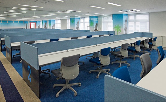 ＜社内向けなので安心♪＞手順書通りに★はじめてのヘルプデスク