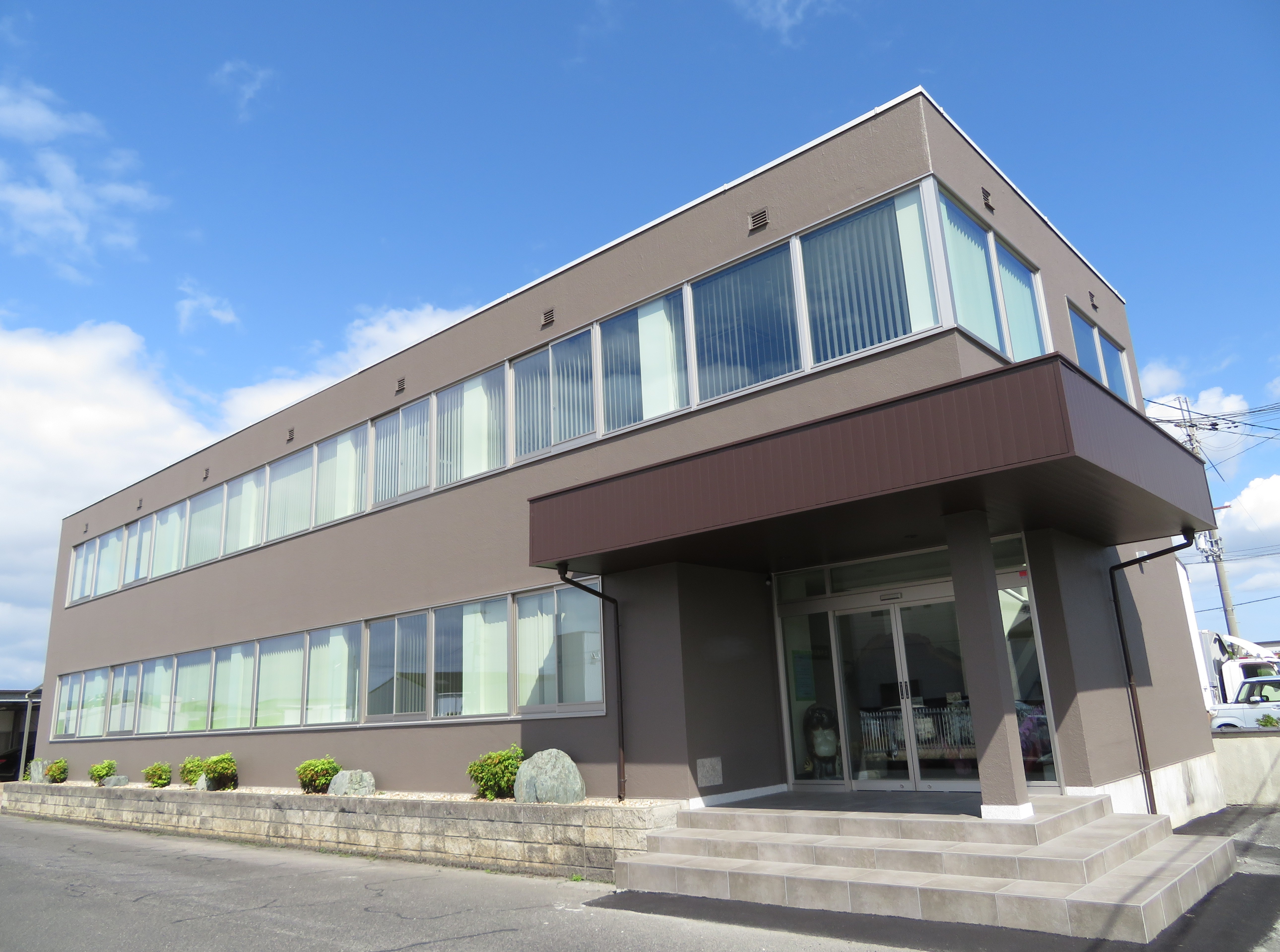 ＼時短◆9-16時／一般事務のおしごと♪時給1400円☆車通勤OK☆