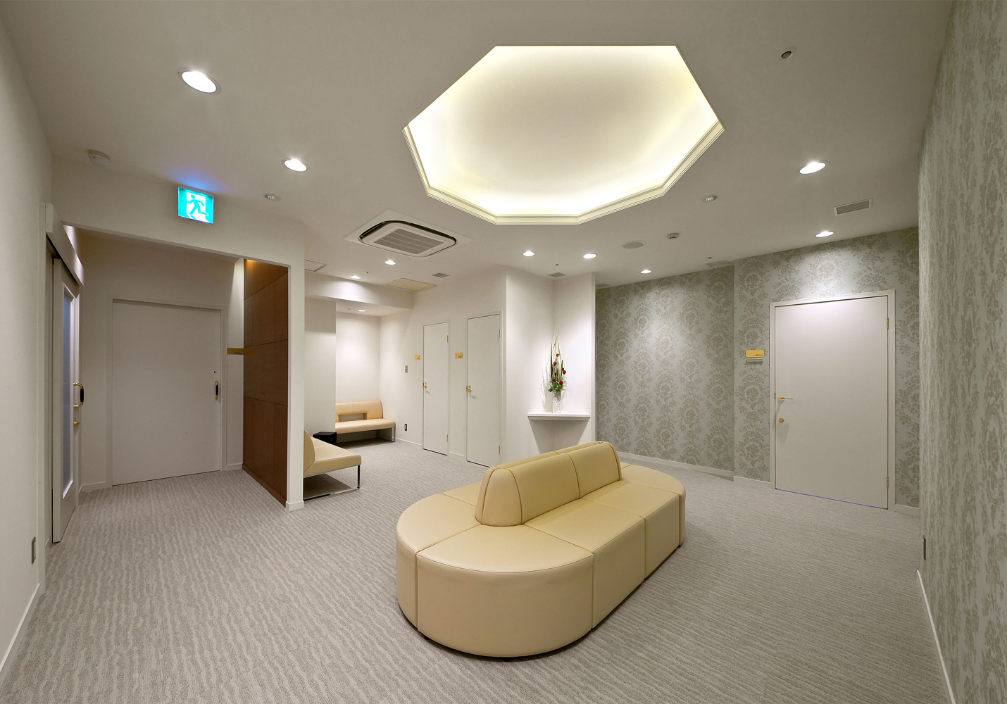 【16:30定時♪】未経験OK！健康診断の受付&案内★社員化実績あり