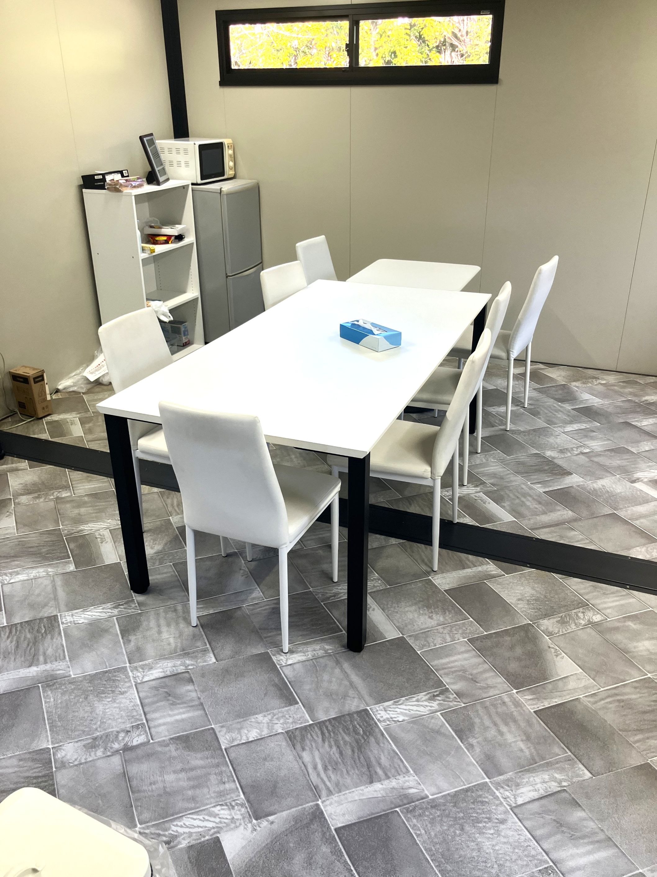 人気の17時ピタ★服装・髪色・ネイルは自由♪営業サポートです◎