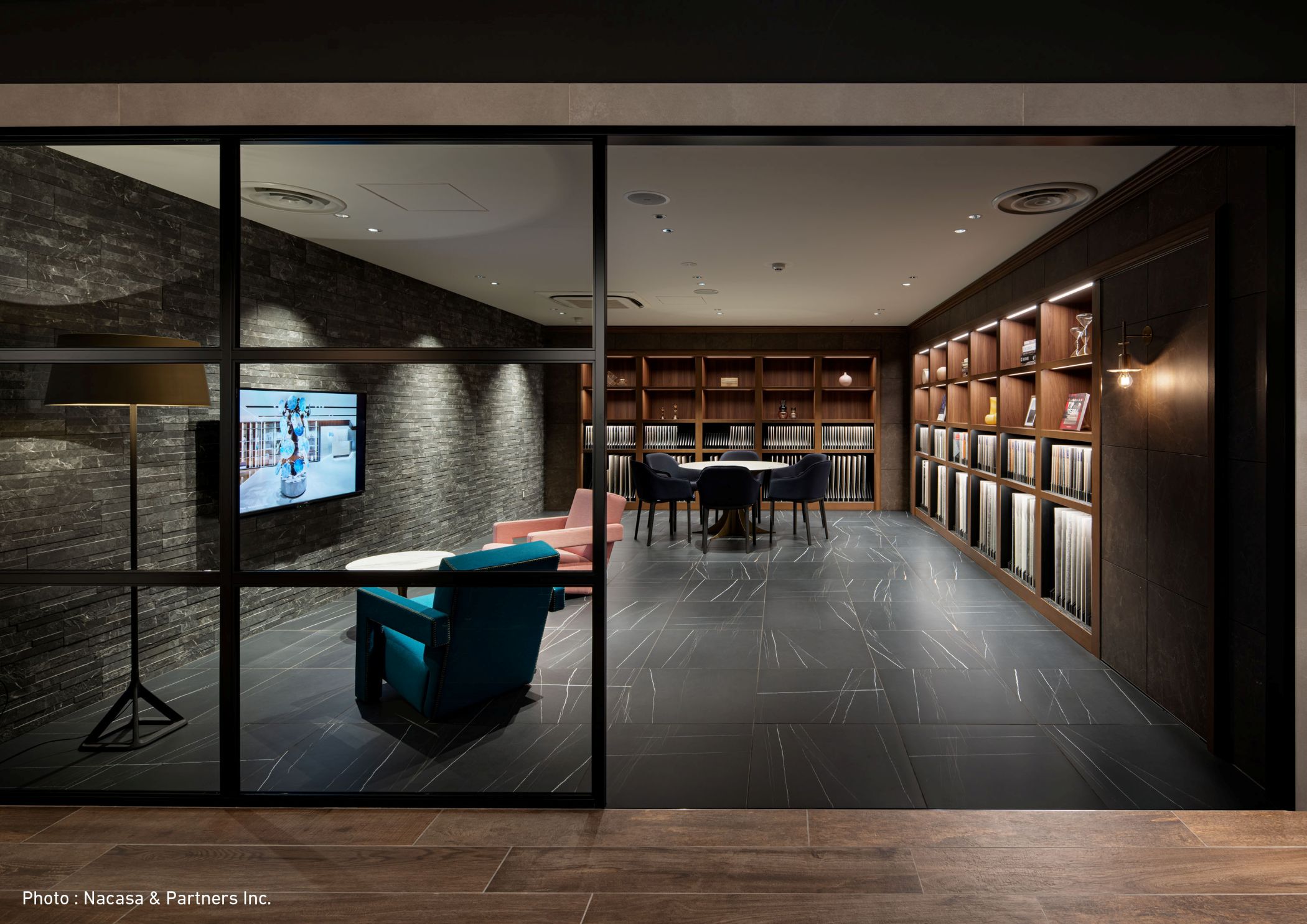 【人材紹介】ショールームでの接客をお任せ♪♪＠心斎橋スグ☆