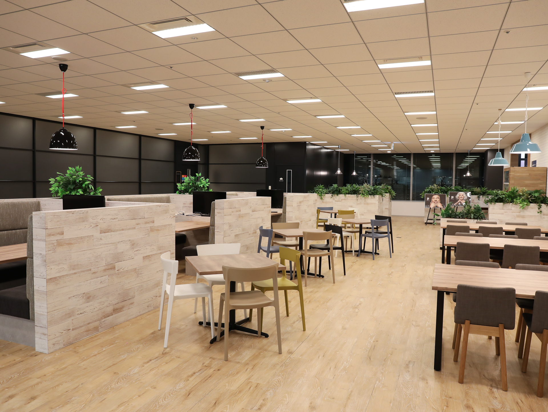 ≪5月までの期間限定★美術館への問合せ対応≫1680円◇残業なし