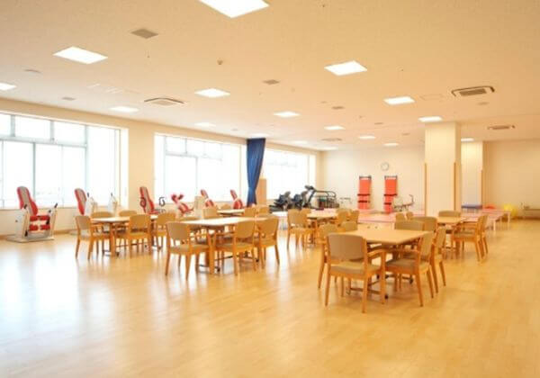 【短期OK】駅チカ1分！調理なし＆高時給1580円の管理栄養士募集