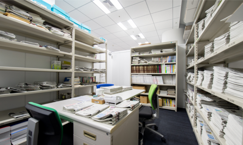 ＼求む！経理経験！／月収30万円～♪穏やか広告代理店×経理☆