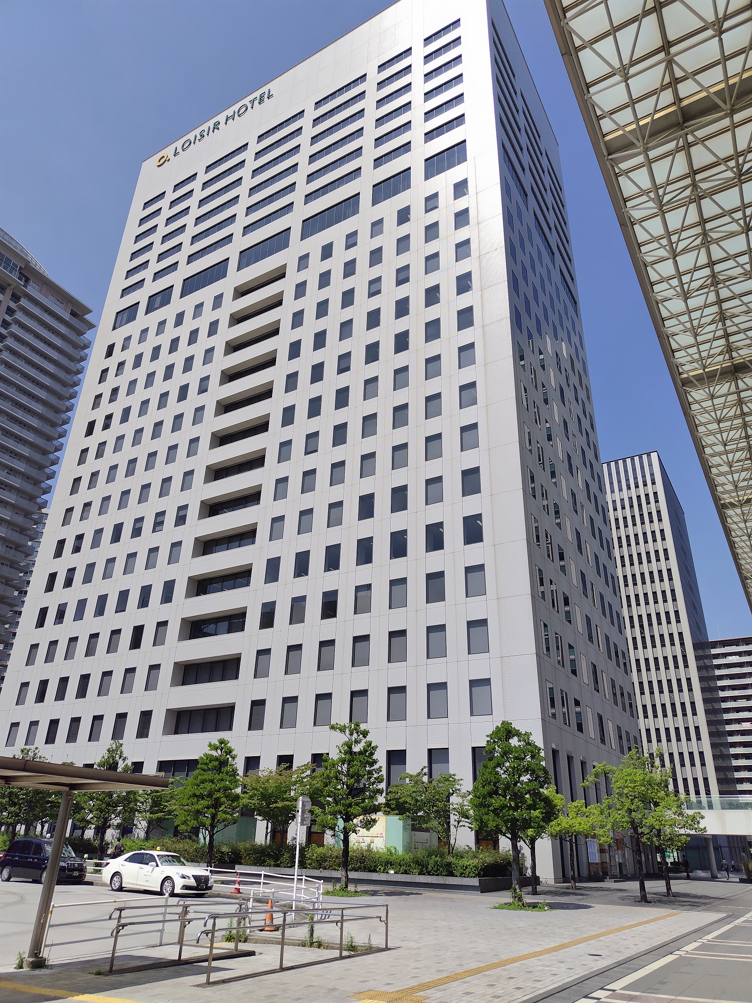 ＼スカルプ・派手髪OK☆*／ジユウな社風/幅広い世代活躍◎派遣多