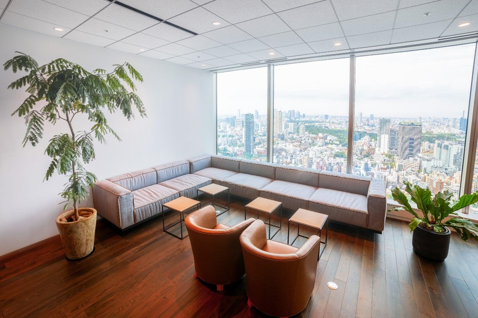 ＼今ドキAI企業×マーケティングサポ／高時給2200円★髪色自由