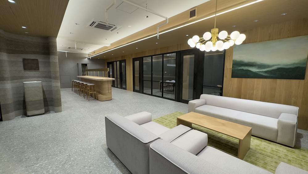 ＜土日祝休み！×カスサポ＞服装自由♪OJTしっかりあって安心◎