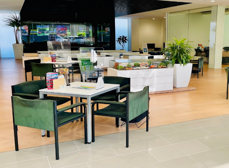 《事務デビューOK》お客様の「安心」と「笑顔」をつなぐ、受付♪