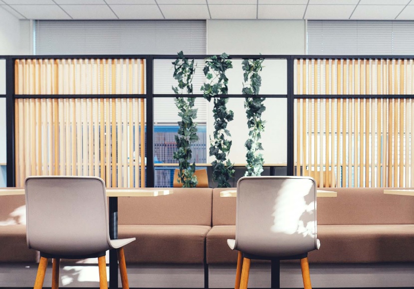 就業先イメージ