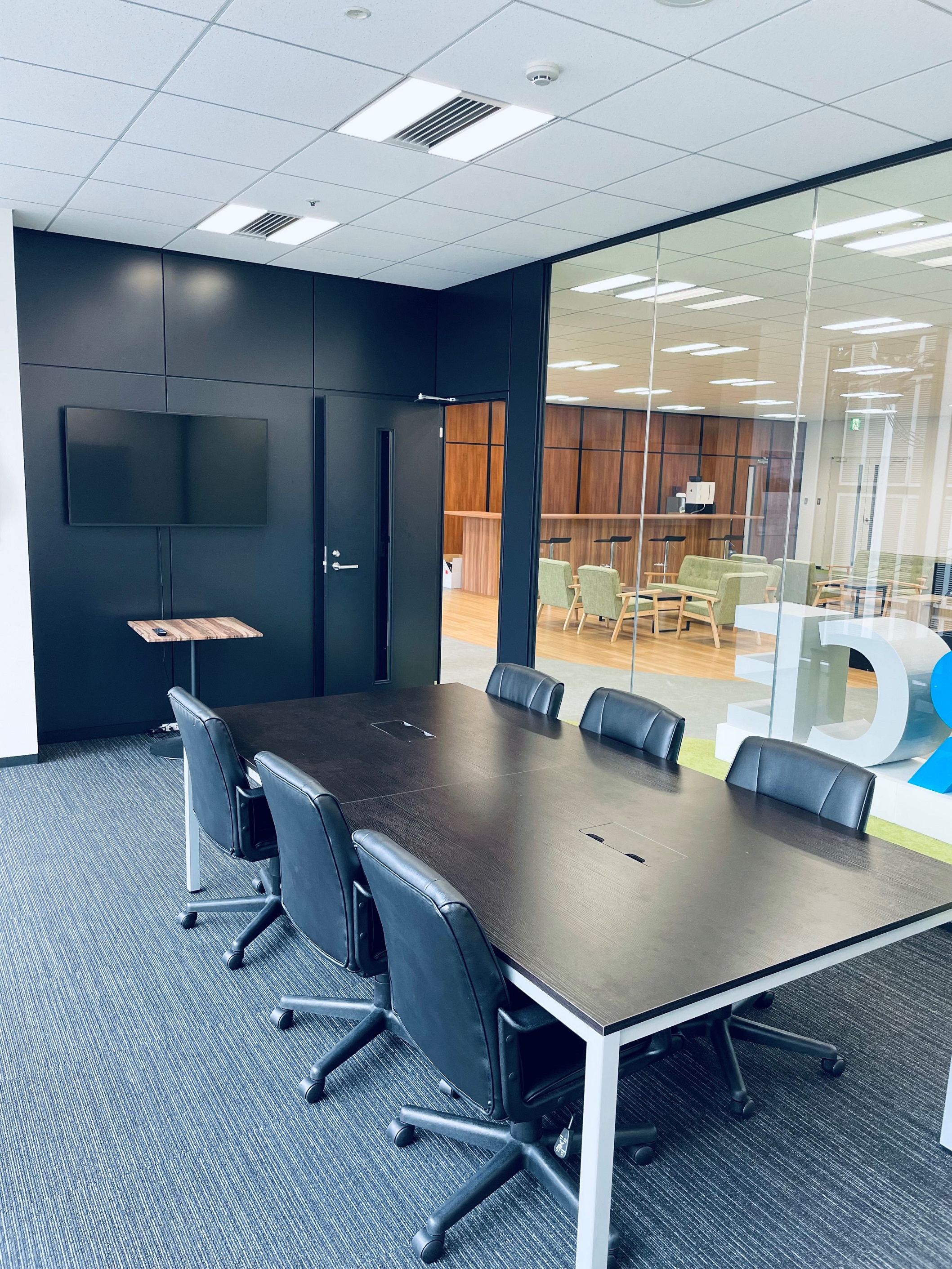 就業先イメージ