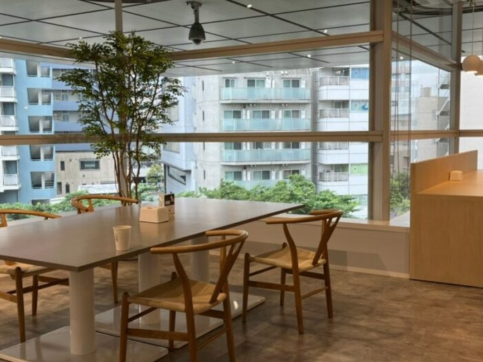 【週1在宅OK】経験活かせる♪輸入のお仕事《カフェテリアあり》