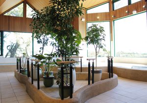 【高尾駅から送迎バス】安心OJTアリ★受付のおしごと◎