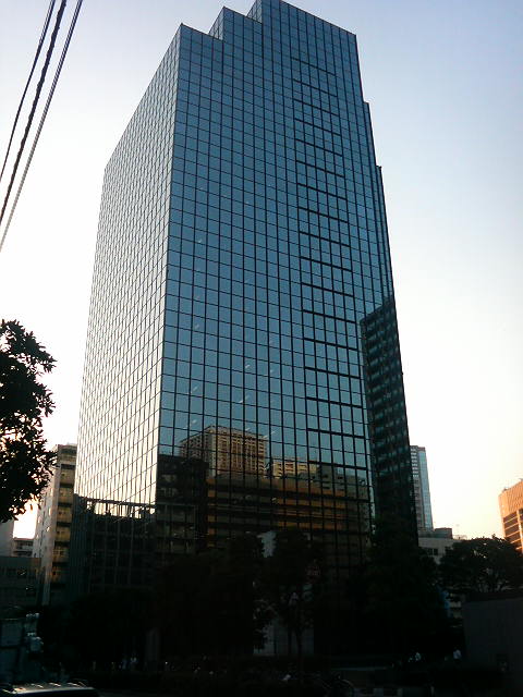 ＼来年5月末まで◎／時給2000円◆時間相談OK！労務♪汐留直結！