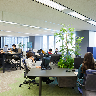 ＼社員化実績あり／高時給1550円！あのスポーツメーカーで働ける