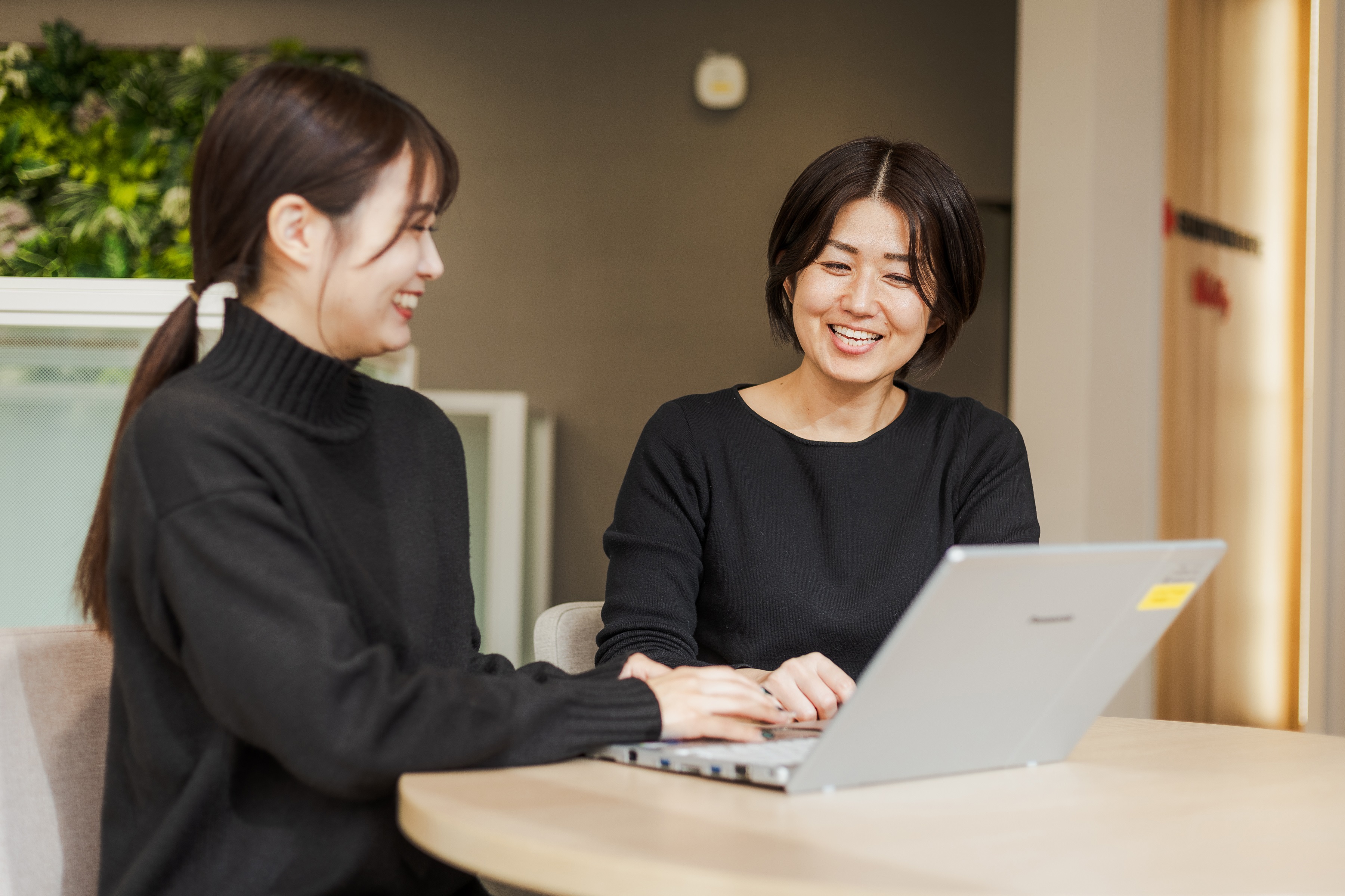 ＼40代50代活躍中♪電話なし＆コツモク事務／5年満了で無期登用