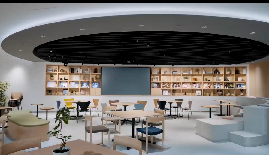 有名コスメブランド☆マーケティングのサポート事務★電話なし！