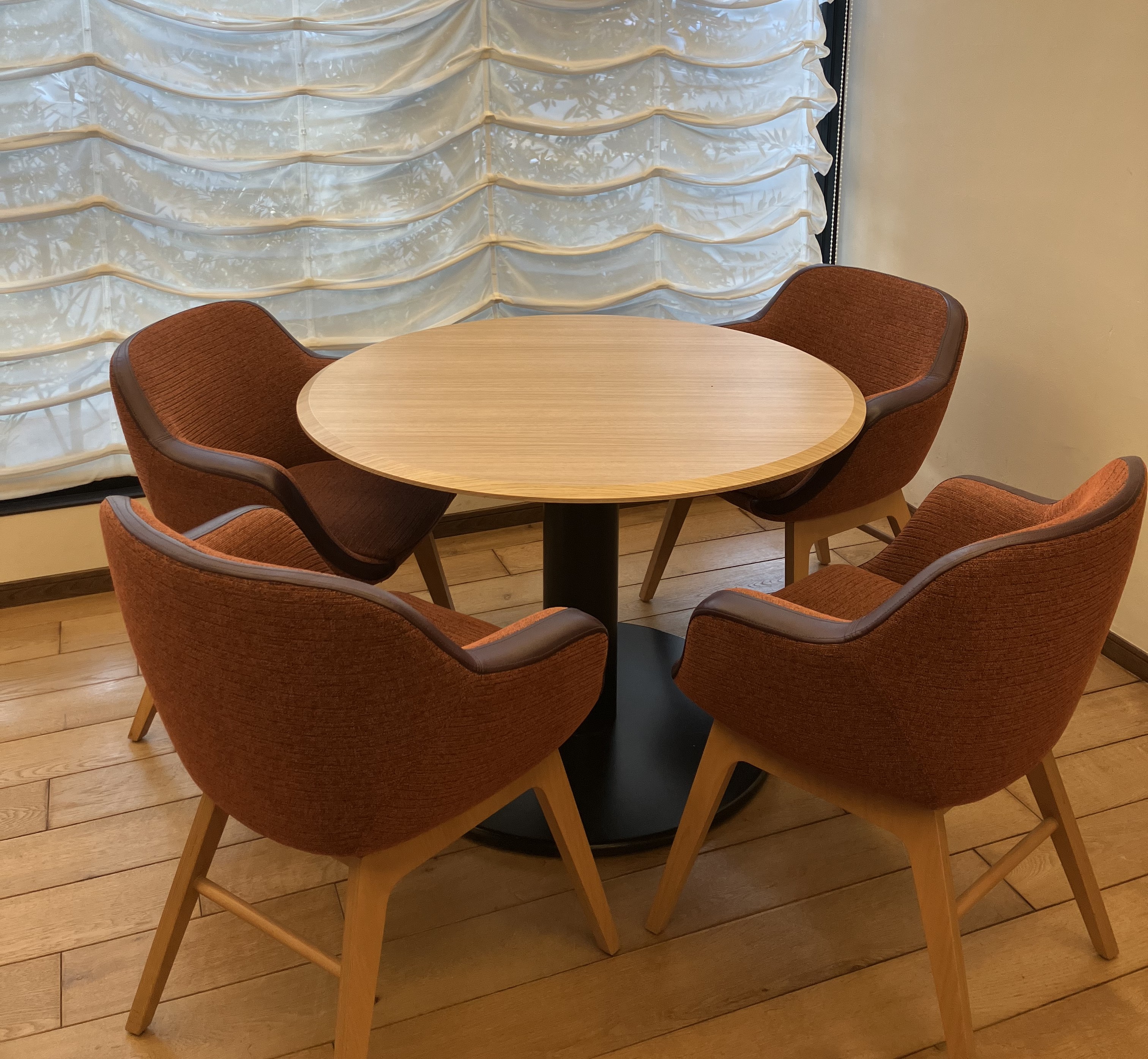 ハングル使いたい方にオススメ／勤務時間相談OK／未経験もOK！