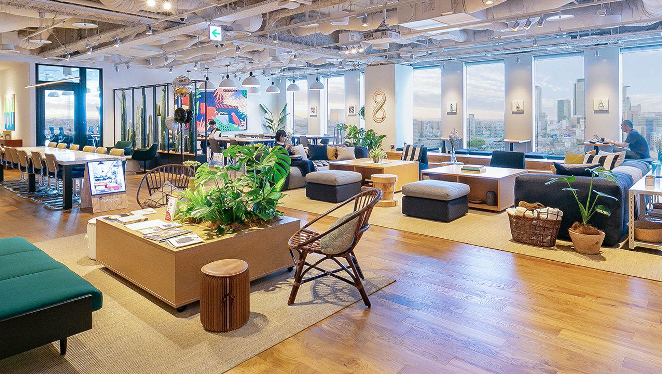 年収400万～500万／法人営業経験／データ集計・管理の経験活かす