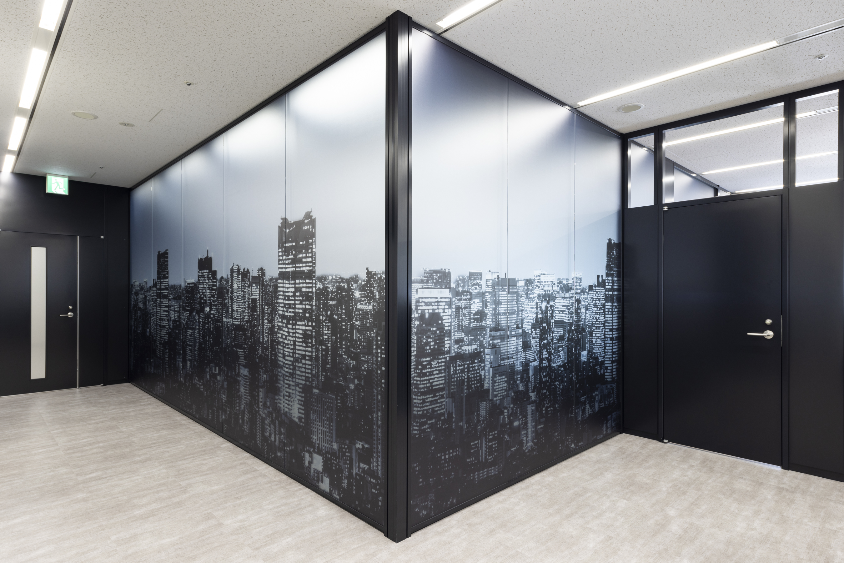 【2名募集×シフト勤務】3月開始*駅チカ1分×カジュアルOK☆事務