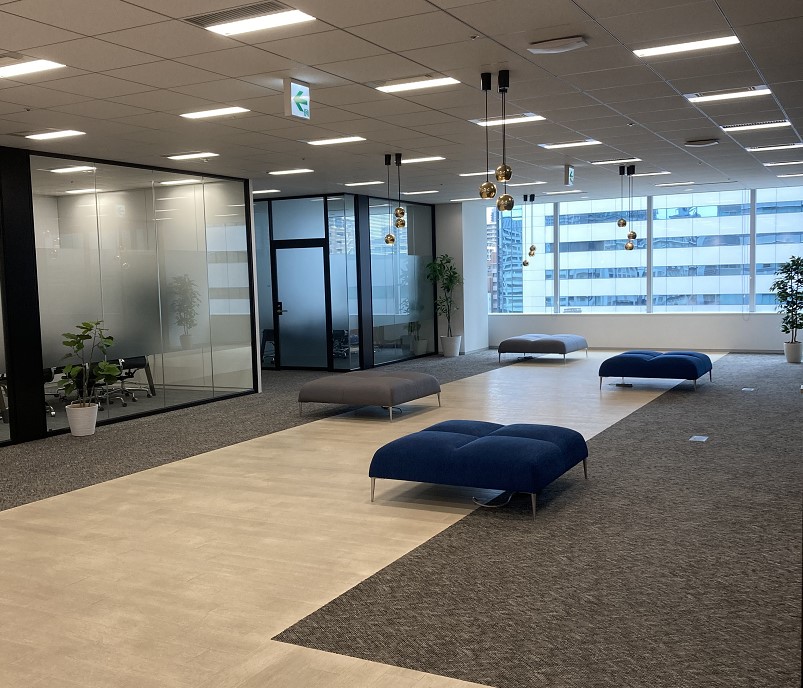 【半分在宅×ゆったり10時Start☆】イマドキAI関連会社で経理★