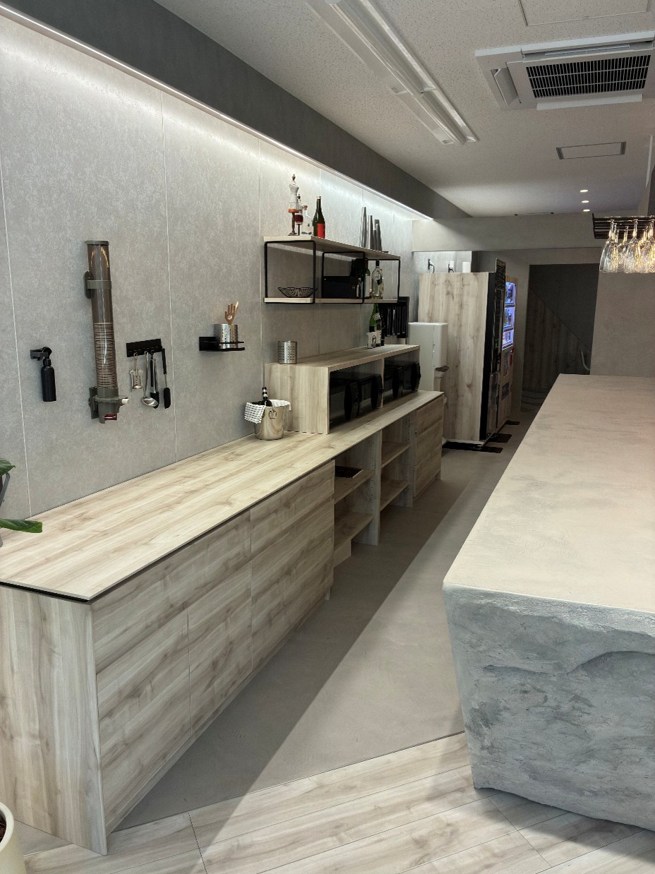 4月♪大手インテリアショールームの受付接客＋事務♪未経験OK！