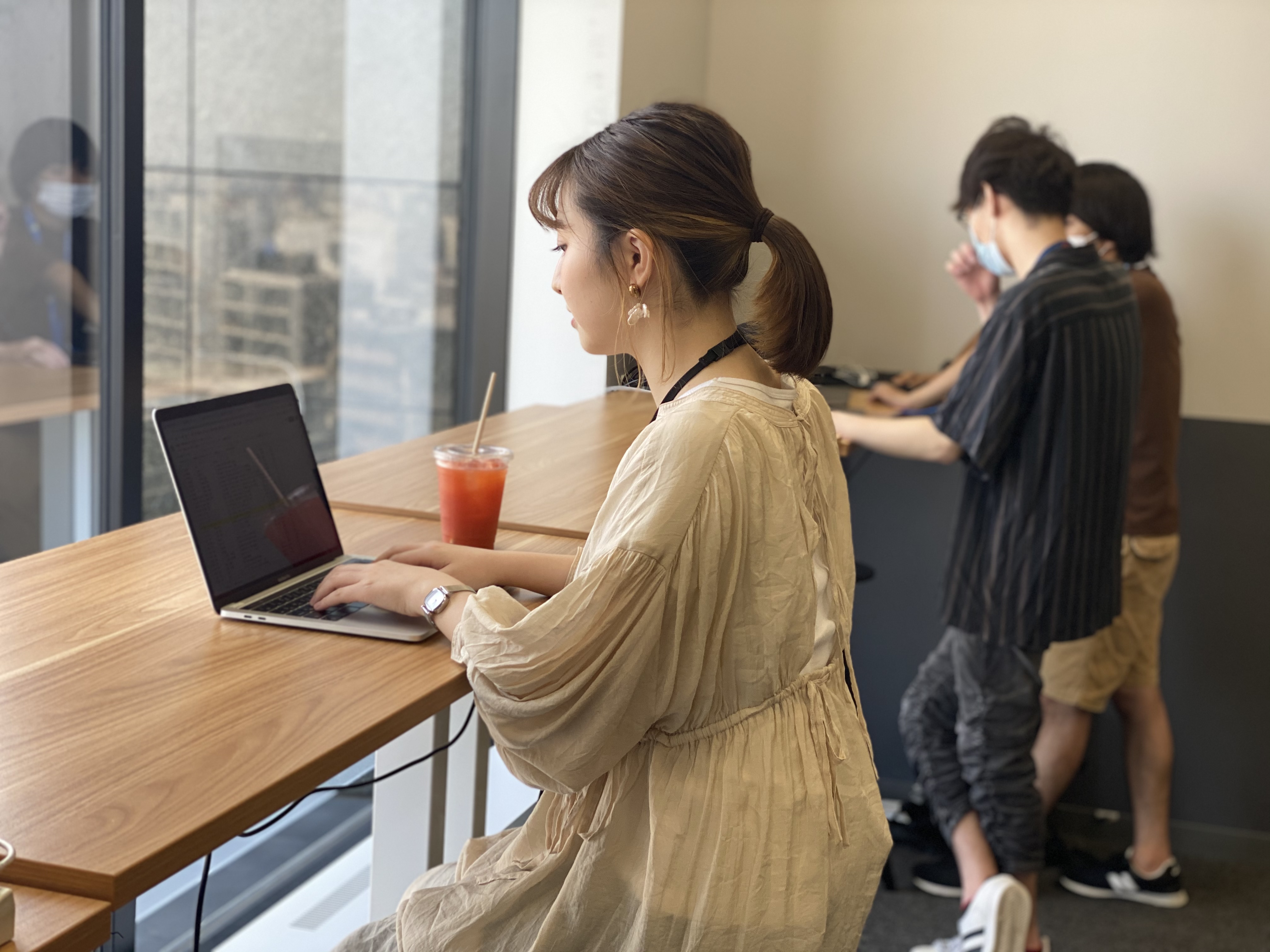 ＼Wワークにおすすめ／お休み取りやすい☆髪色･服装･ピアス自由
