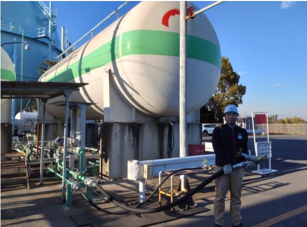 60代活躍中！重量物なし！ムリなく続けられるガスの給油業務！