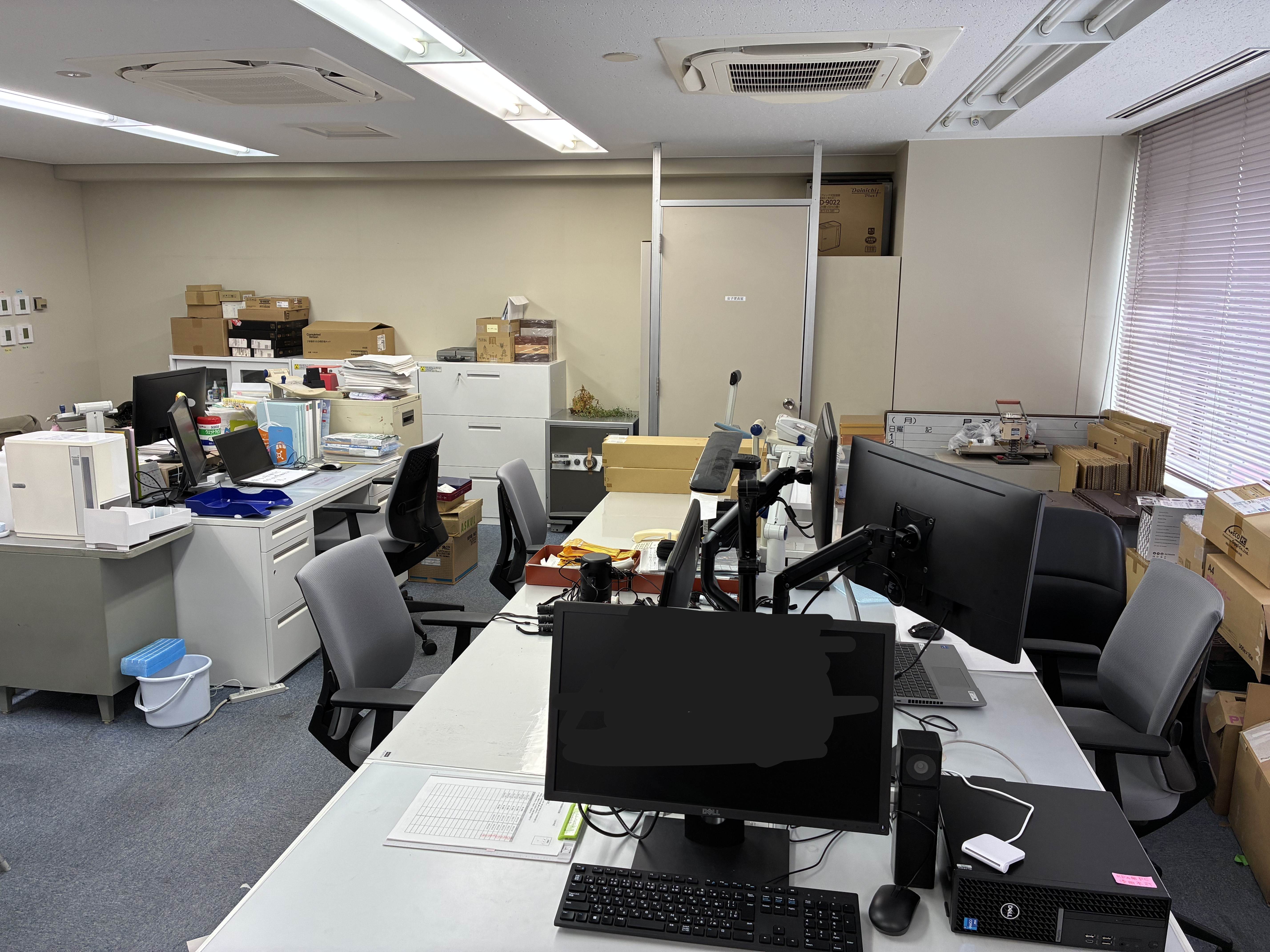 ＜4月＞17時半まで☆少人数オフィス×事務サポート！＠桜木町