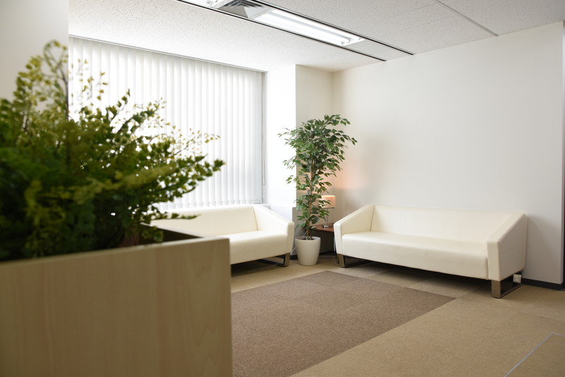 【月42万以上↑】SEや情シス経験いかそう♪社内インフラ整備など