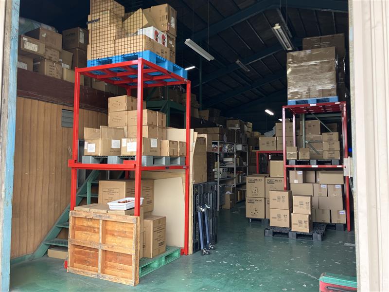 ＼ミドル＆シニア活躍中／定時退勤OK！テクテク庫内の出荷準備♪