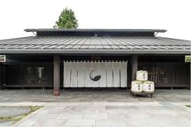 【長期】接客スタッフ☆残業なし○16時台定時◆シフト勤務☆彡