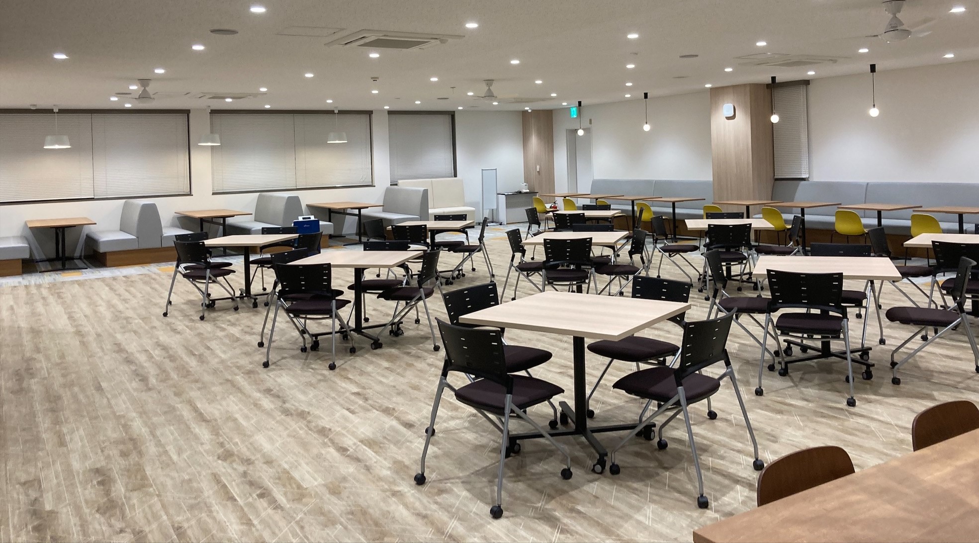 【時給2000円】大手Gr自動車系商社★英語スキル活用！翻訳・通訳