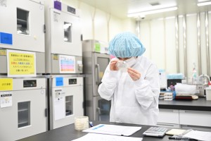 『未経験からでも始めやすい♪』9-16時×土日休み★モクモク検査