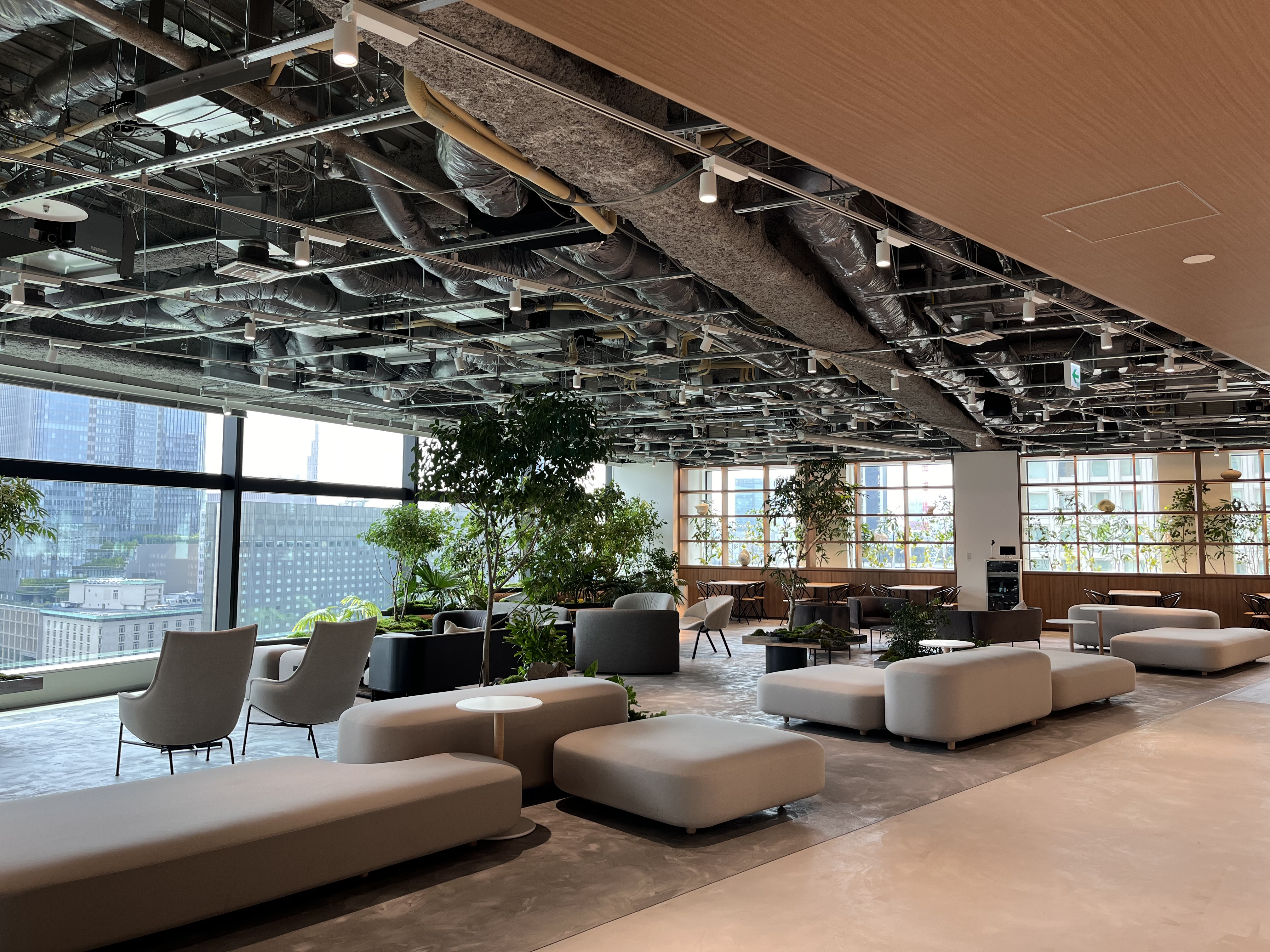 インテリア商社☆未経験OK！かんたん庶務＆総務事務♪月収27.2万