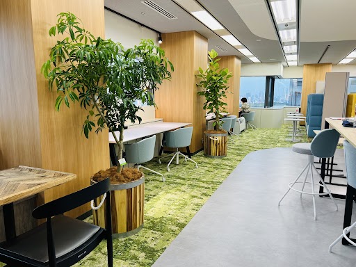 ◆未経験OK◆＼月収例：約30万／採用事務♪☆新宿駅チカ☆