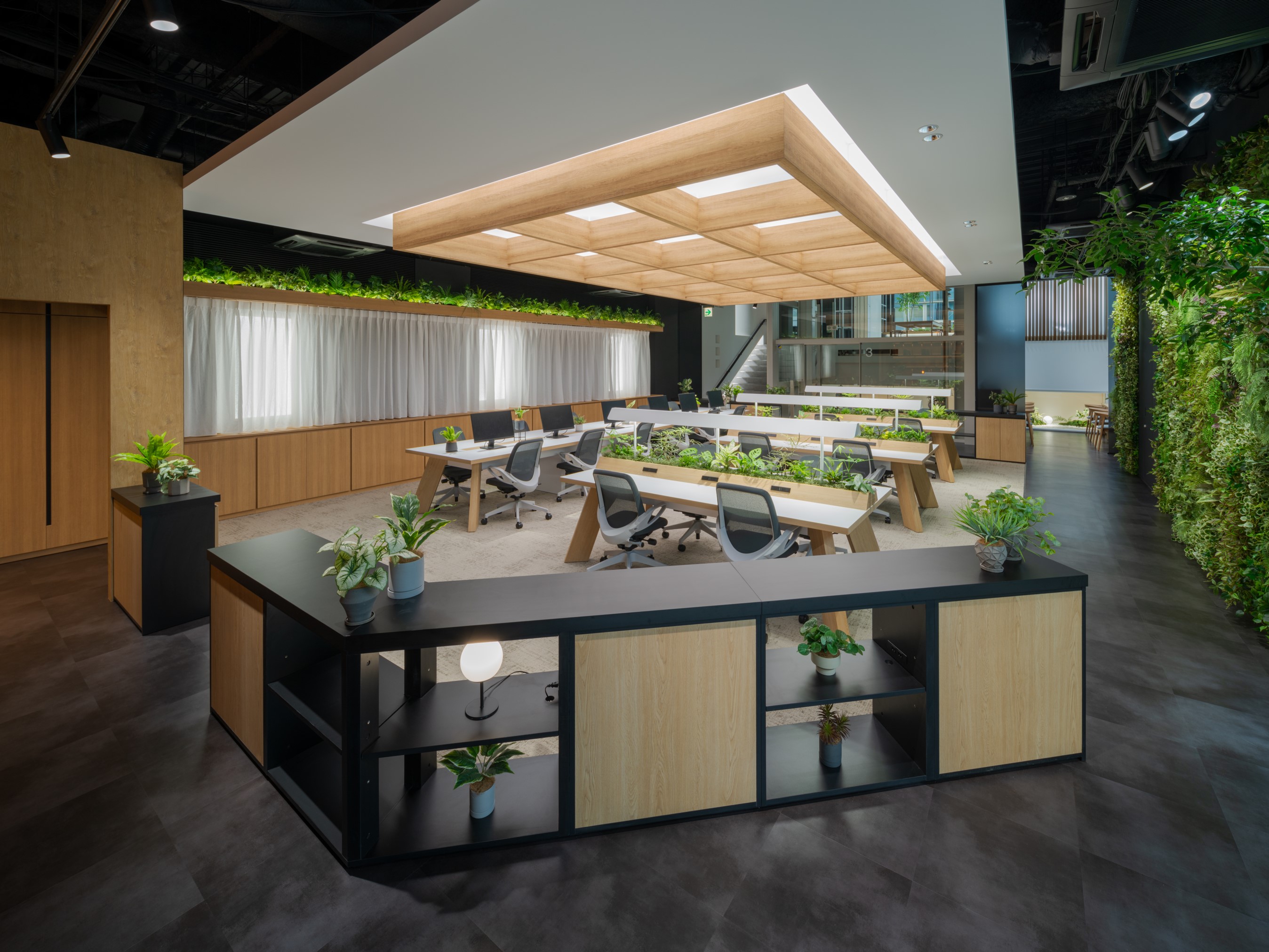 就業先イメージ