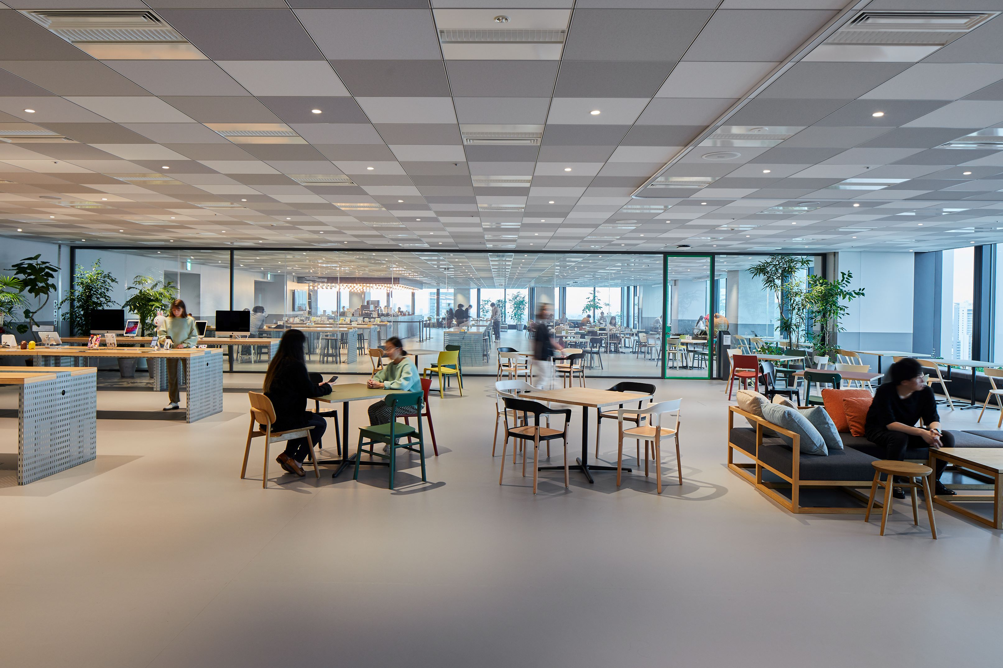 ＜LINEグループで仲間がいっぱい＞電話対応＆データ入力★1830円