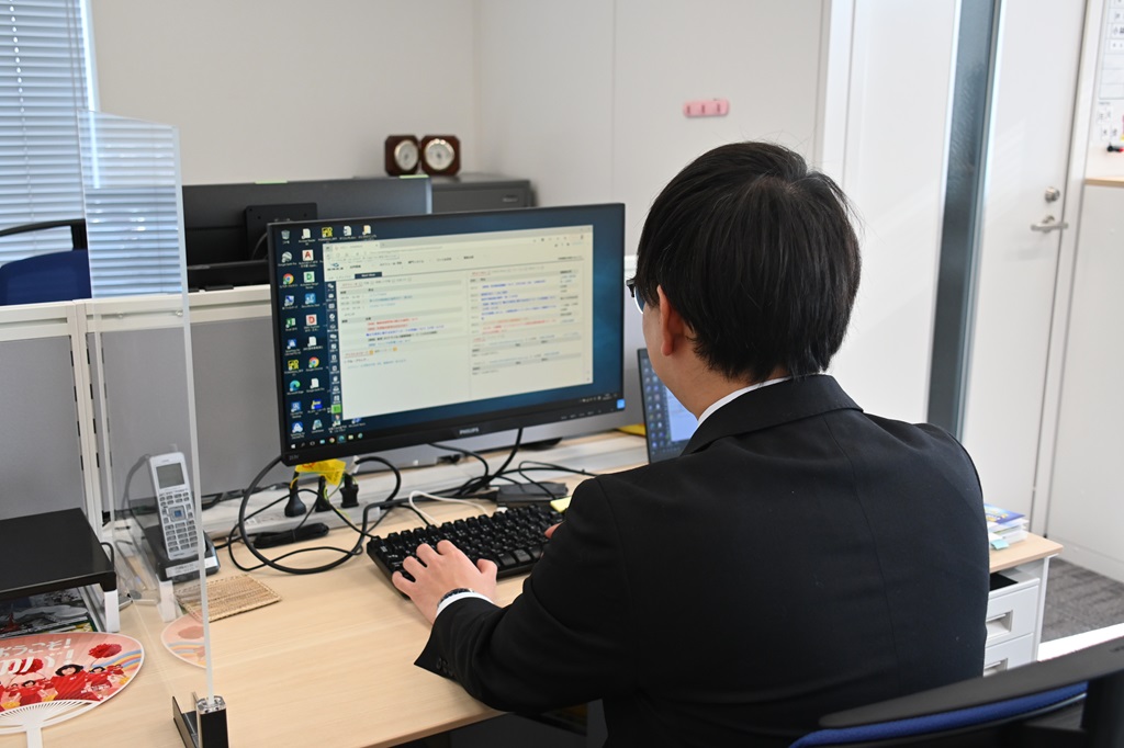 【高時給1600円】穏やかな環境♪長期☆写真のサポート事務○