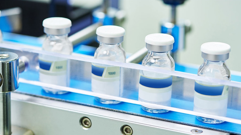 ＜JR高槻駅チカ＞16時台定時◎高時給1600円☆医薬品用容器の検査