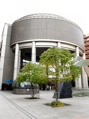 4月★ナンバ駅すぐ★土日祝休み★サポート事務★正社員実績あり