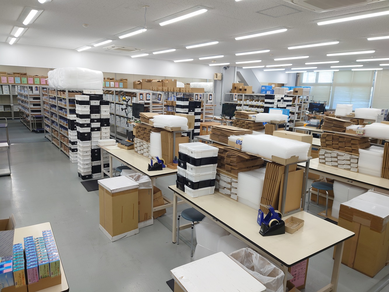 ＼電話なし×検品・梱包業務／幅広い年代活躍★時短相談OK！