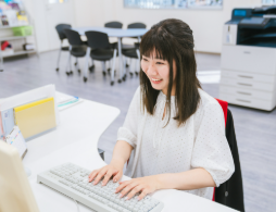 ＜梅田から10分＞400万～↑正社員の貿易事務★スキルアップ↑↑